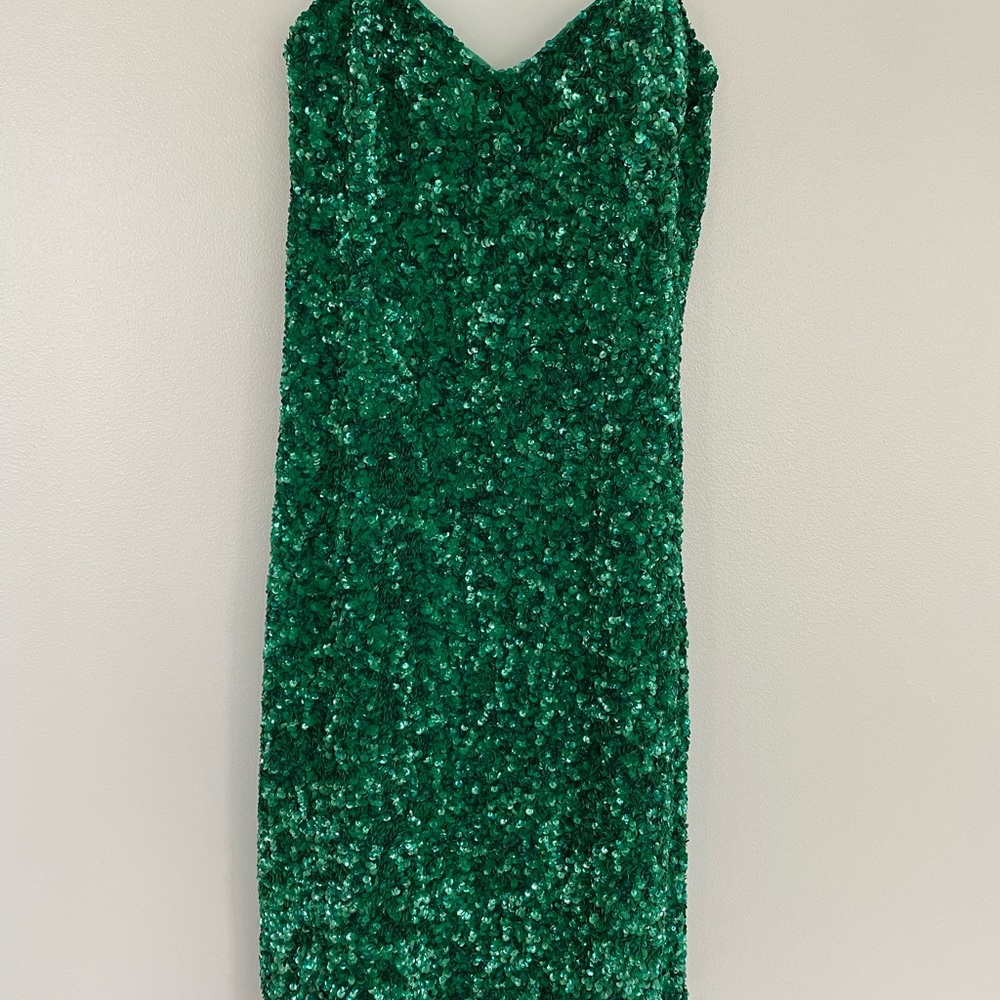 Green sequin dress - Arden B size M! Worn once